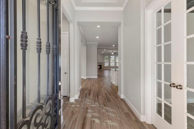 Foto del edificio - 18855 Collins View Dr