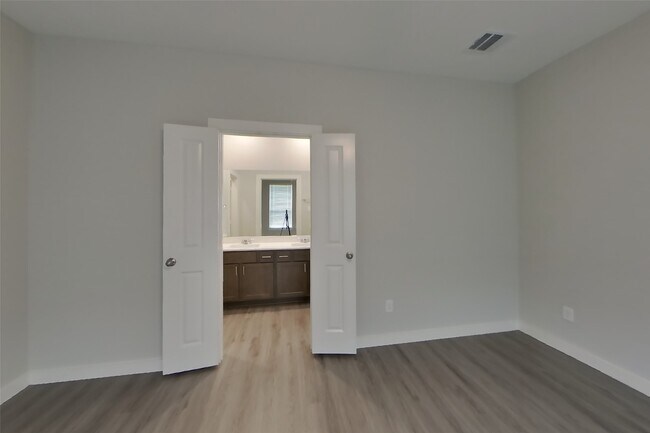 Foto del edificio - 2338 Bailey Flds Ln