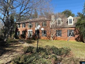 Building Photo - 1510 Beacon Hill