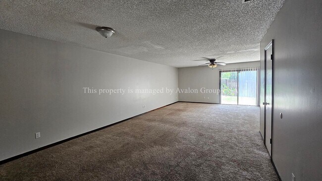 Building Photo - 7690 Jana Ln S