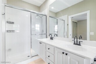 Building Photo - 14676 Escalante Way