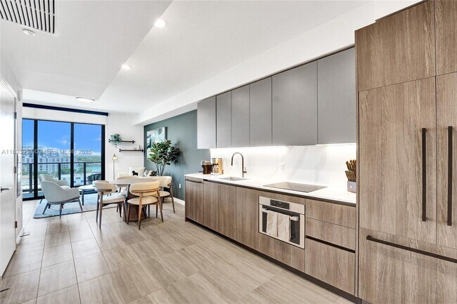 Foto del edificio - 580 72nd St