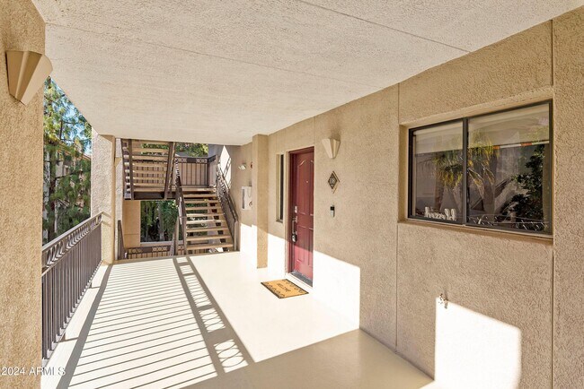 Foto del edificio - 5104 N 32nd St
