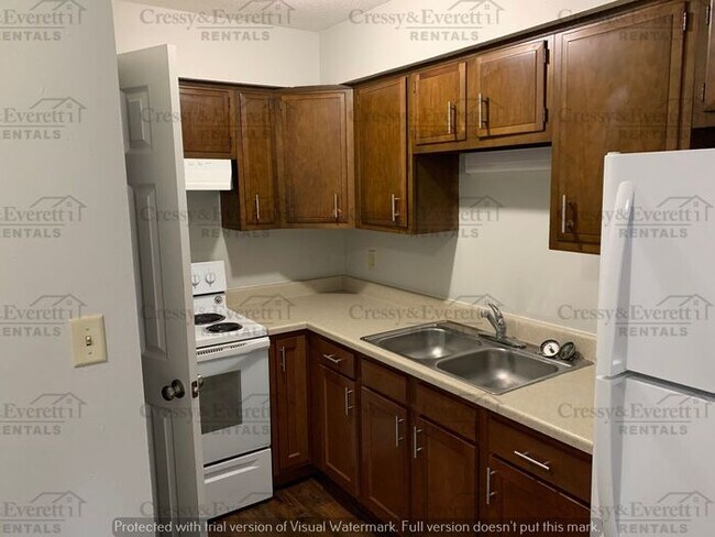 Foto del edificio - Cozy 1 Bedroom Apt With Balcony