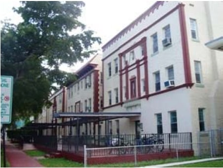 Primary Photo - Lulav Square Apartments