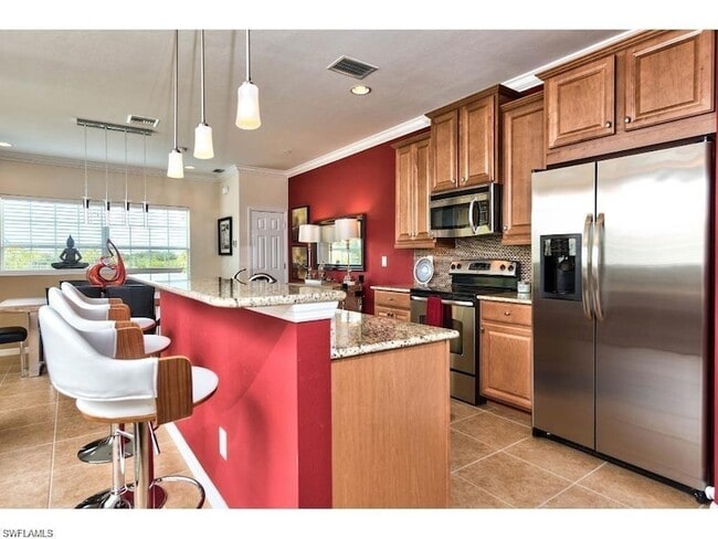 Foto del edificio - 8570 Evernia Ct