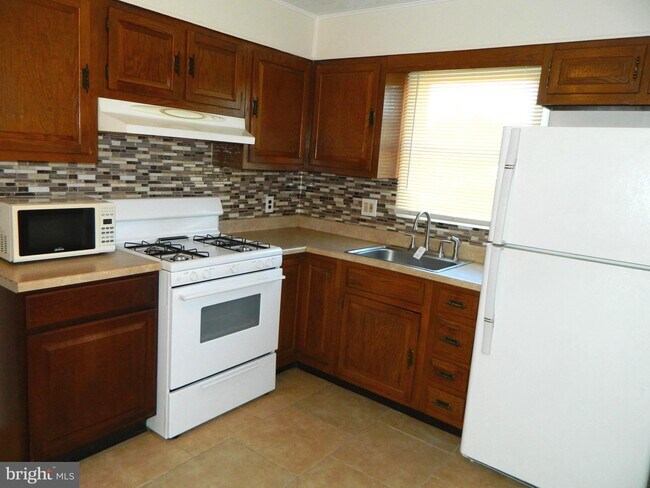 Foto del edificio - 1809 N Black Horse Pike