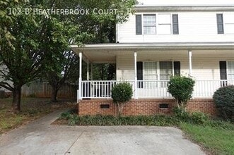 Building Photo - 102 Heatherbrook Ct