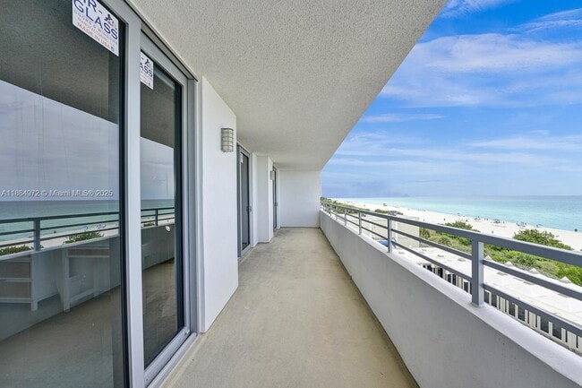 Building Photo - 5555 Collins Ave