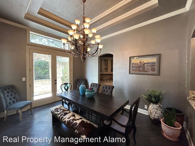Foto del edificio - 5 br, 4 bath House - 25 Stratton Lane