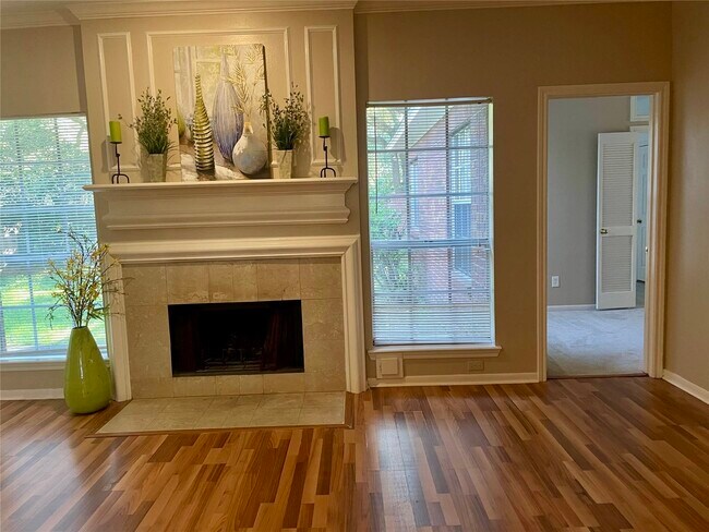 Foto del edificio - 14527 Circlewood Way