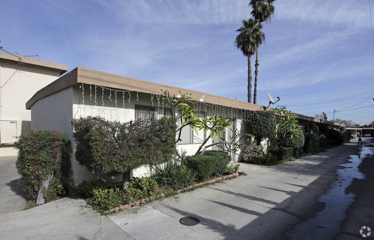 7761 Melrose ¡St - 7761 Melrose St