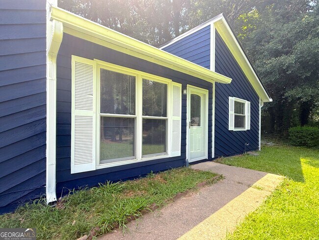 Building Photo - 813 Post Oak Cir