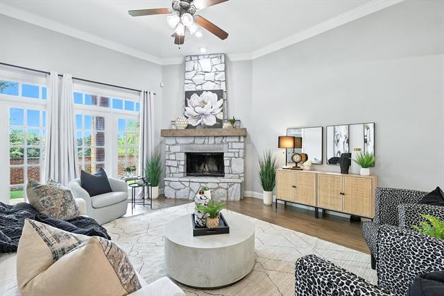 Foto del edificio - 8828 Cypress Creek Rd