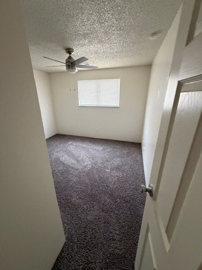 Foto del edificio - 16259 W 10th Ave