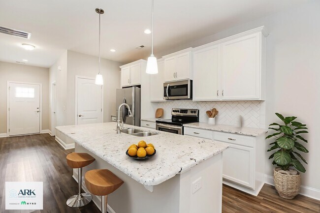 Building Photo - 3759 Summer Bay Trl