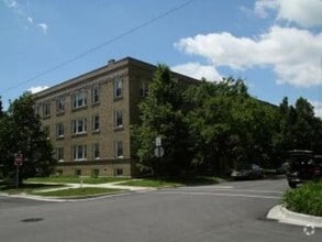 Building Photo - 1955 W Sunnyside Ave