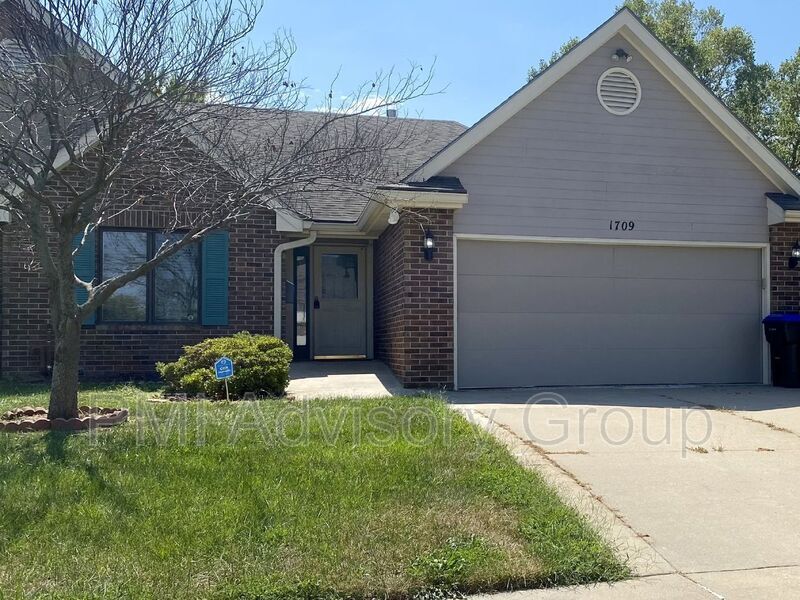 Foto principal - 1709 SE 43rd Terrace