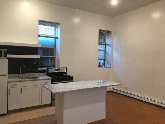 Foto del edificio - 62 Britton St