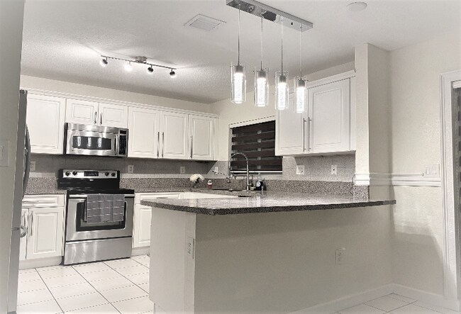Foto del edificio - 13400 SW 122nd Ave