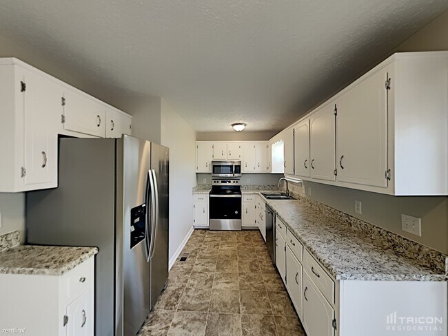 Building Photo - 1013 Heather Dr