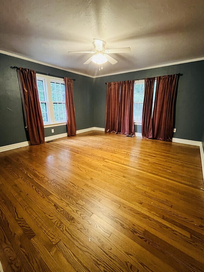 Foto del edificio - 1600 NW 38th St