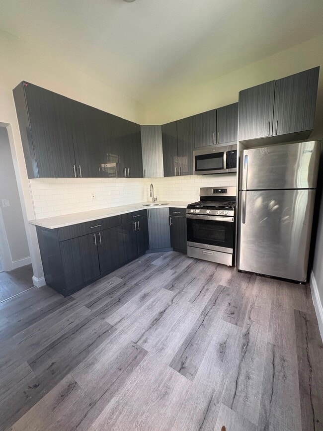 Photo - 142 Buena Vista Ave (Yonkers, NY) Apartment