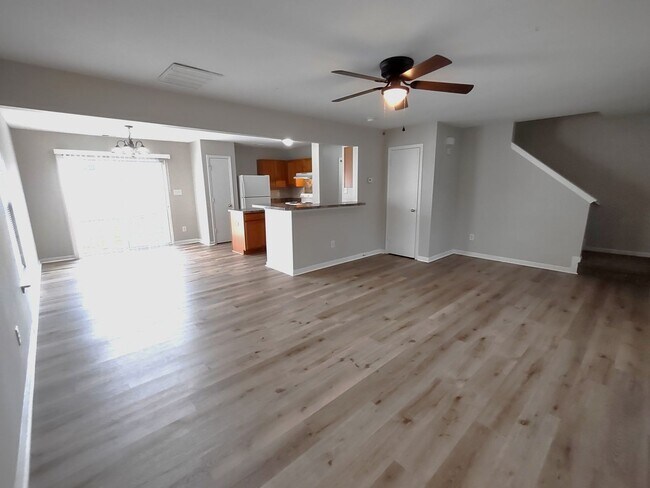 Foto del edificio - Move-In Ready Home located in the Back Cre...