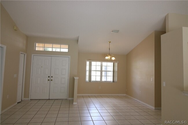 Foto del edificio - 2864 N Churchill Way