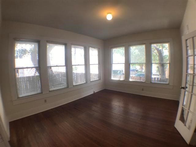 Building Photo - 2307 Rio Grande St