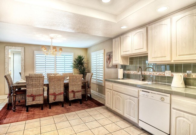 Foto del edificio - 1635 Calle Las Bolas