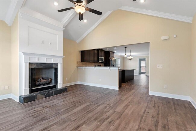 Foto del edificio - 1005 Allison Dr