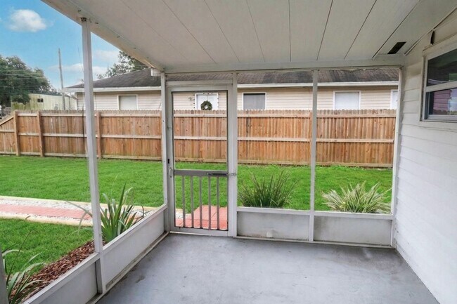 Foto del edificio - 1 Bedroom, 1 Bathroom Home for Rent in Zephyrhills!
