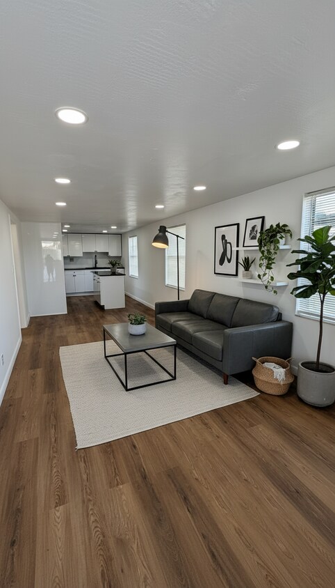 Photo - 414 Phippen Waiters Rd (Dania Beach, FL)