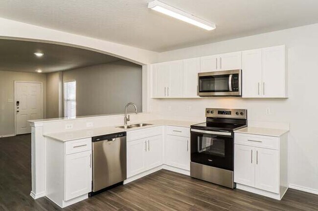 Foto del edificio - 8935 Bonnie Butler