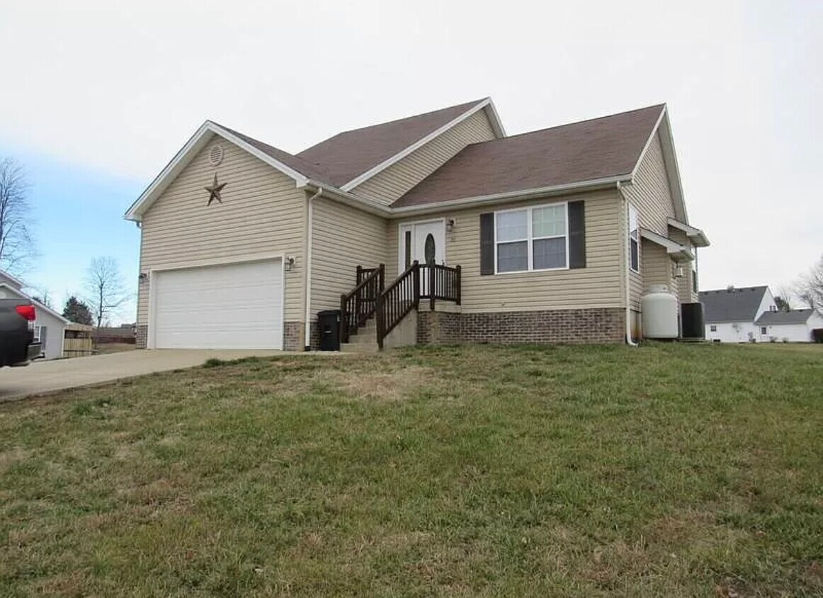 26 Pintail Ct, Elizabethtown, KY 42701 House Rental in Elizabethtown