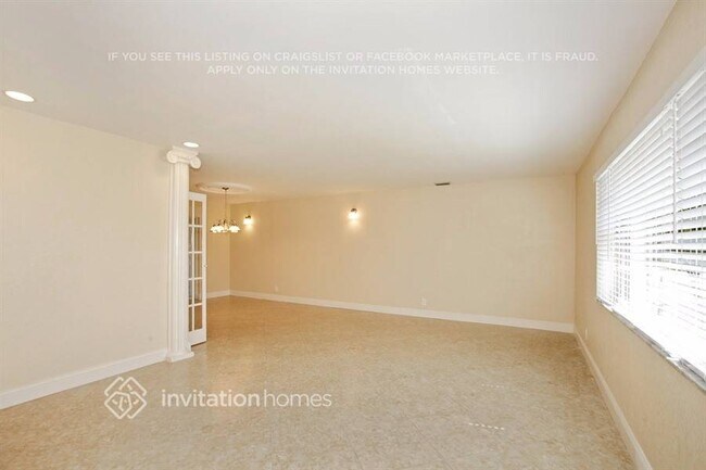 Foto del edificio - 11151 NW 36th Ct