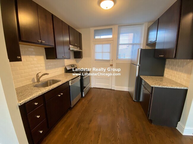 Foto del edificio - 5632 N Ashland Ave