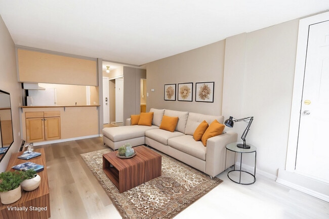Building Photo - Mainstreet Plaza Apartments