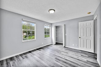 Building Photo - 8658 S Southgate Shores Cir