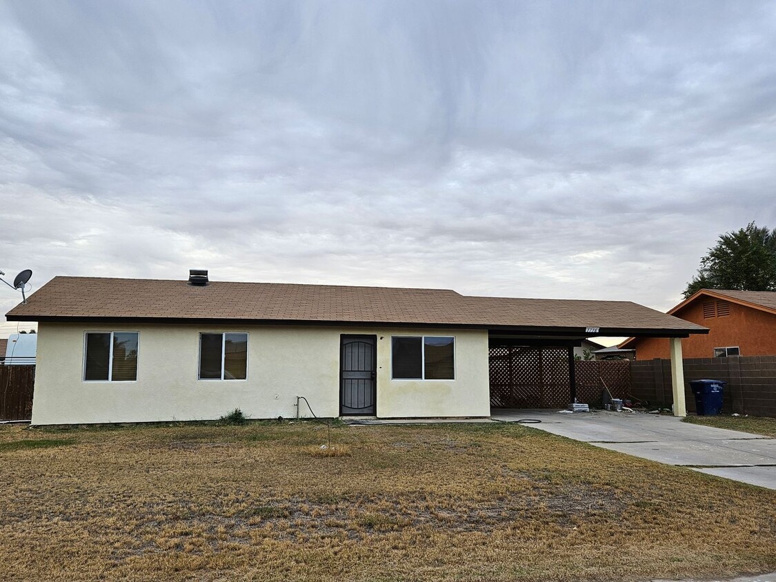 1776 S 48th Dr, Yuma, AZ 85364 - House Rental In Yuma, AZ | Apartments.com