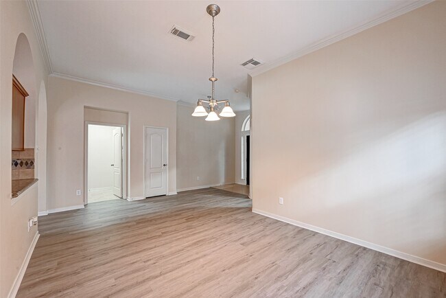 Foto del edificio - 6923 Grants Hollow Ln