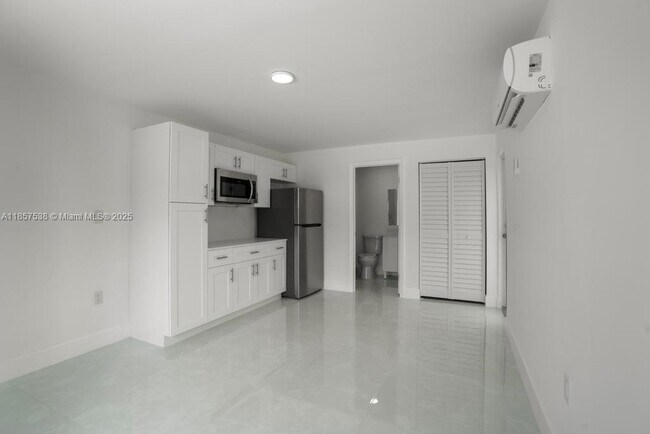 Foto del edificio - 1116 NW 51st Terrace