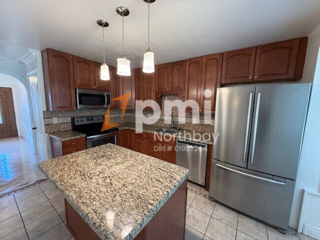 Foto del edificio - 2950 Juniper St