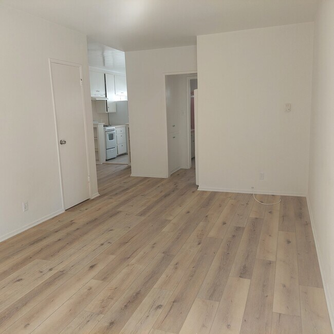 Foto del edificio - 3820 Frances Ave