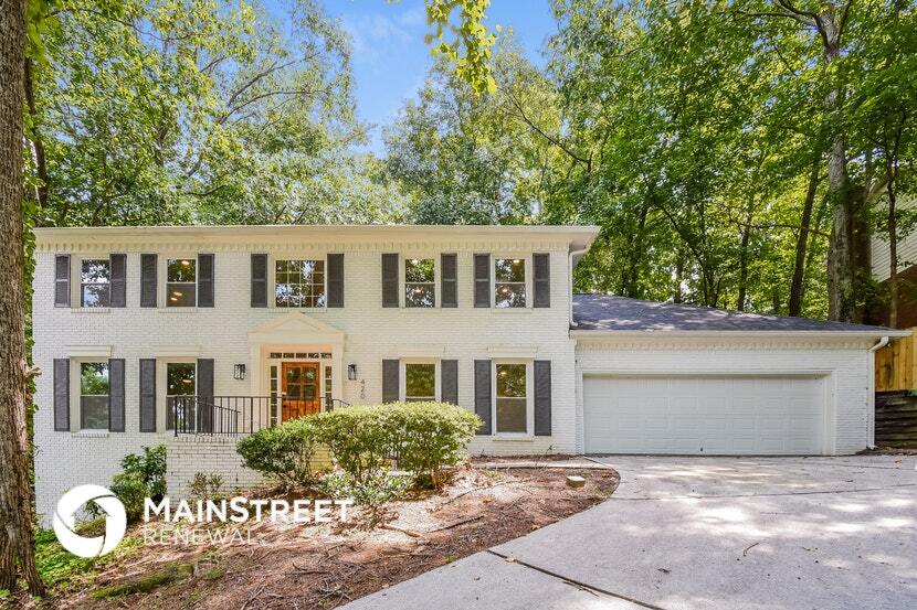 Primary Photo - 420 W Spalding Dr