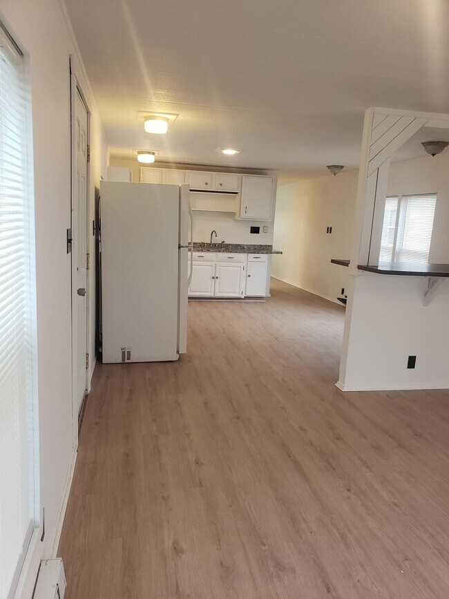 Foto del edificio - 619 1st Ave
