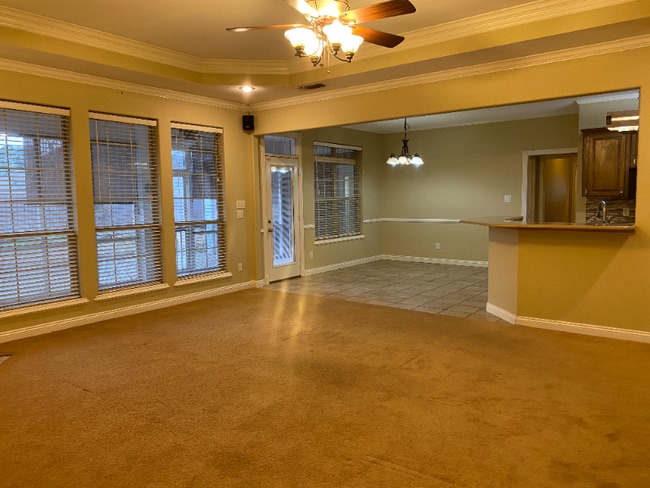 Building Photo - 6707 Lawson Cir