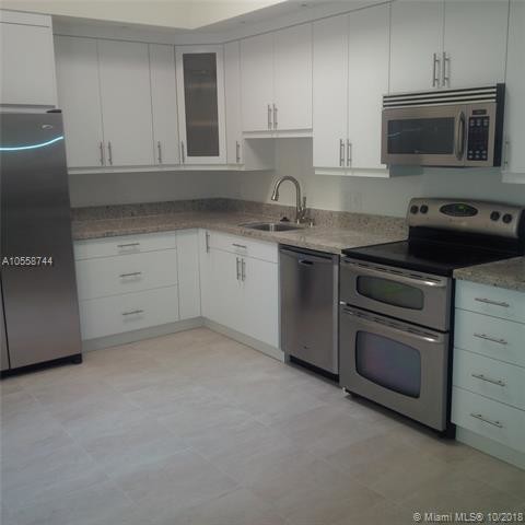 Primary Photo - 21248 Harbor Way