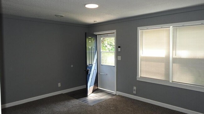 Foto del edificio - 18722 S Lakeside Ln